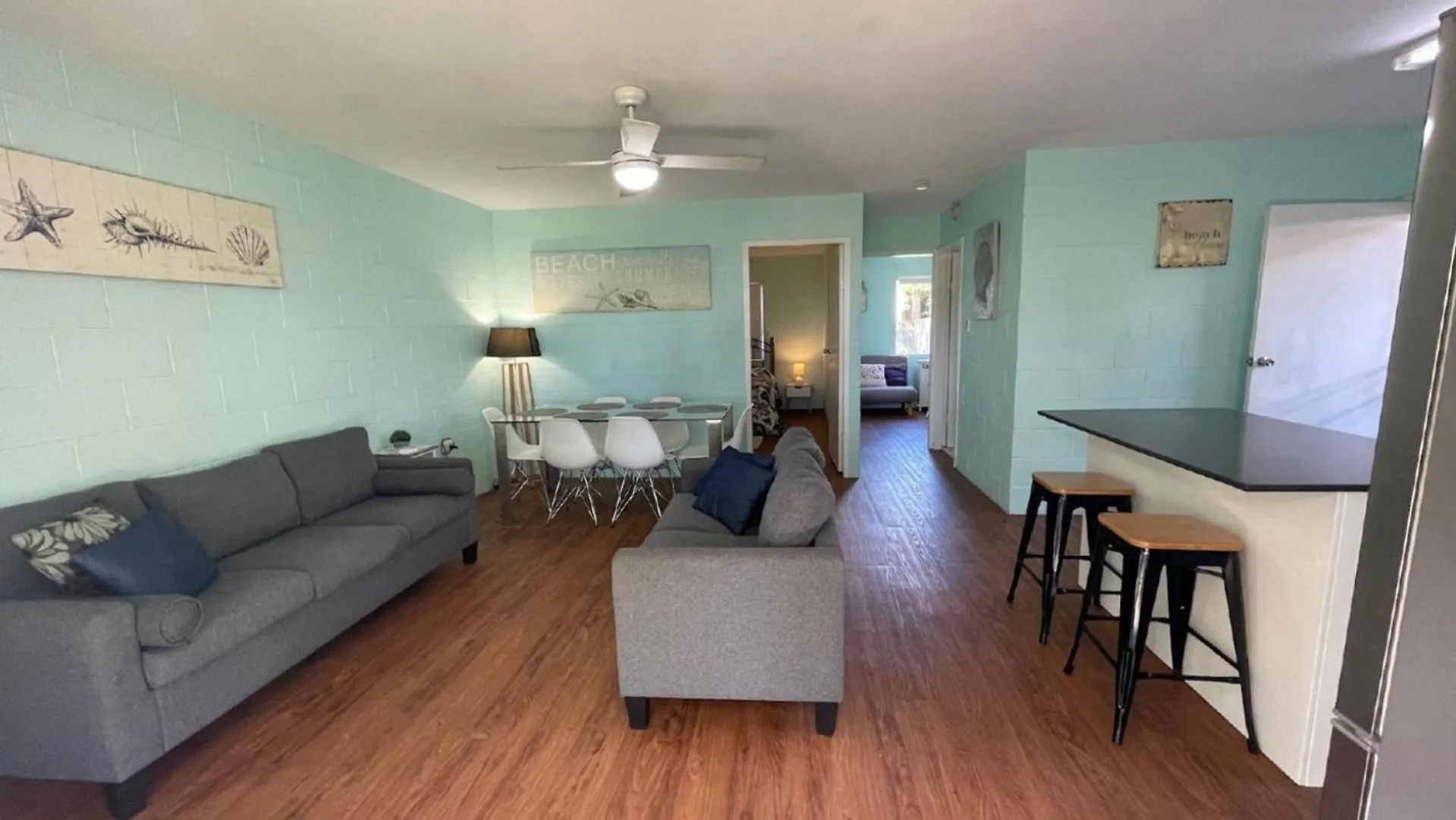 Charm And Comfort In This Ground Floor Unit With Water Views! Welsby Pde, Bongaree 0*,