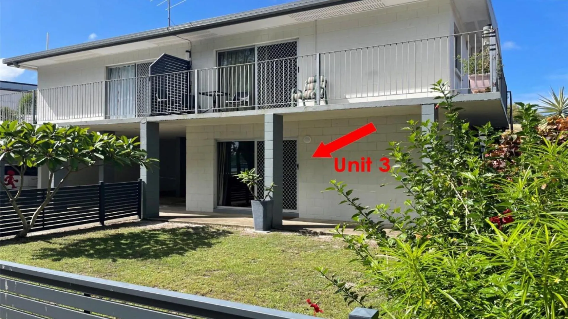 Charm And Comfort In This Ground Floor Unit With Water Views! Welsby Pde, Bongaree Avustralya